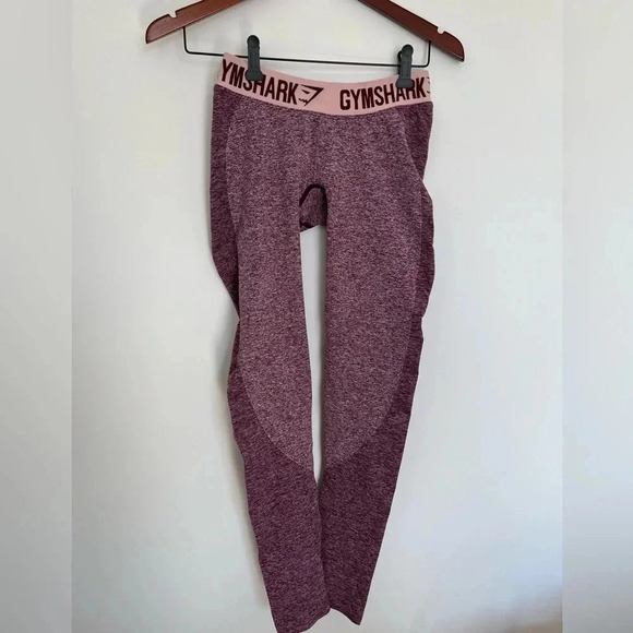 Gym Shark flex leggings dark Ruby/blush nude leggings size  small - Picture 7 of 9